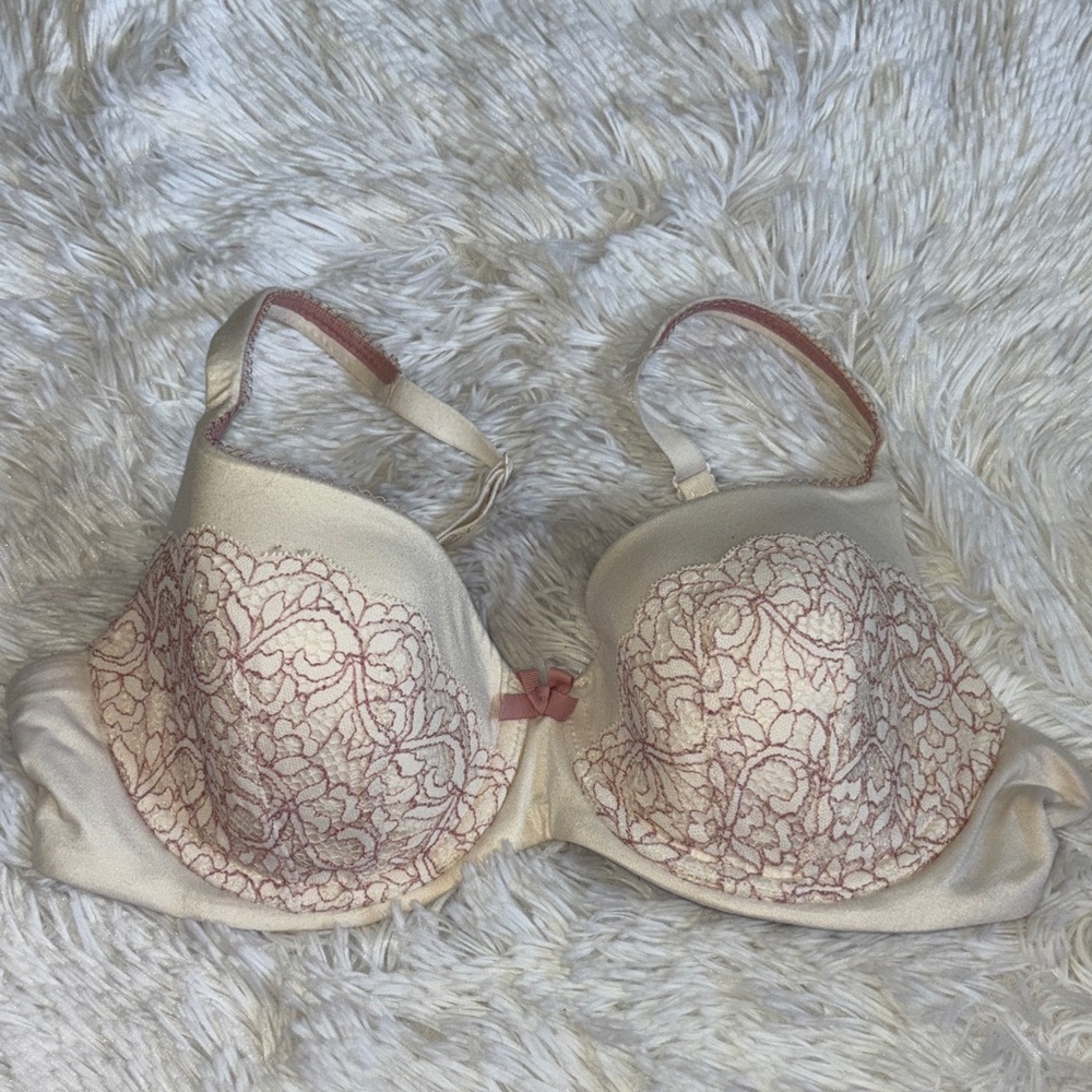 ✨Body By Victoria Secret Bra